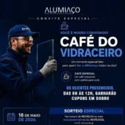 Profissional vidraceiro em destaque na divulgação do Café do Vidraceiro da Alumiaço. Evento em Salvador oferece cupons em dobro e experiências especiais para o setor vidreiro.